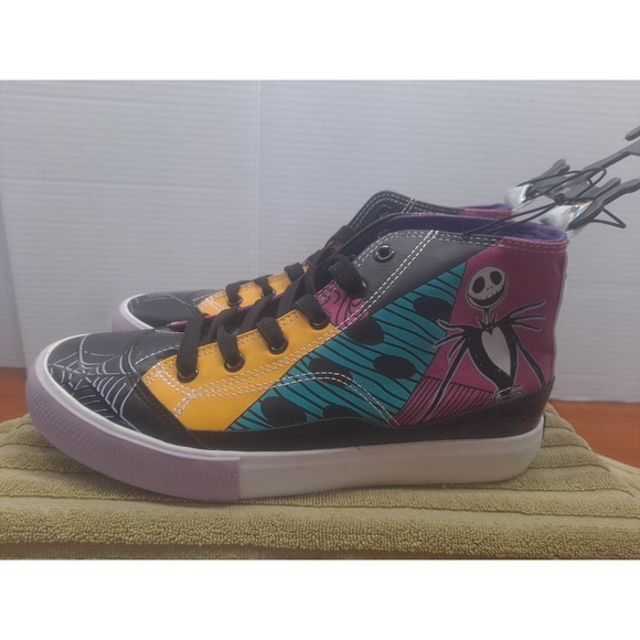 NWT Disney The Nightmare Before Christmas Women's High Top Shoes Size 7.5 Skelli - Picture 8 of 13
